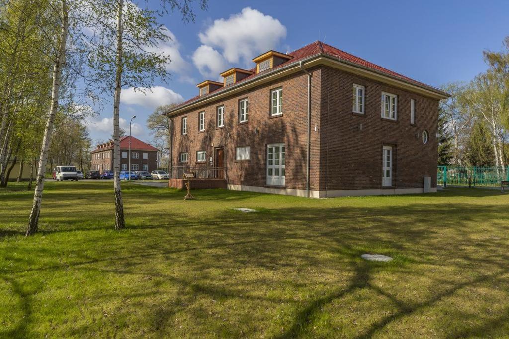 Centrum Zeglarskie Domki Kempingowe Szczecin Exterior foto